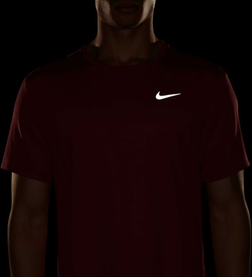 Nike Miler Dri-FIT UV férfi póló