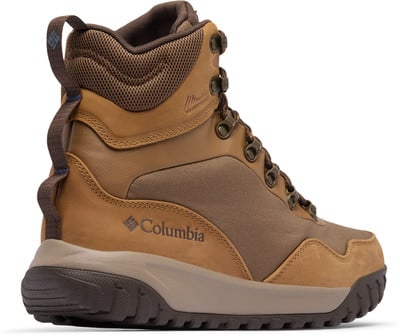 Braune Columbia Wanderschuhe mit wasserdichter Membran und robuster Sohle. Braune Columbia Wanderschuhe mit wasserdichter Membran und robuster Sohle.
