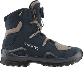 Bequemer dunkelblauer Wanderschuh mit BOA-System und Gore-Tex-Membran.