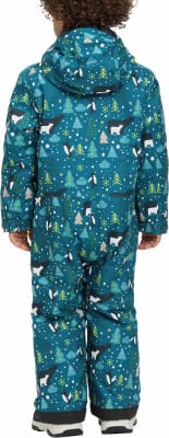Rückansicht eines Jungen im Winteroverall mit Tier- und Baumdruck.