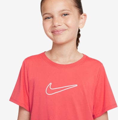 Nike One Fitted T-Shirt