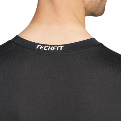 adidas TECHFIT Compression Langarmshirt