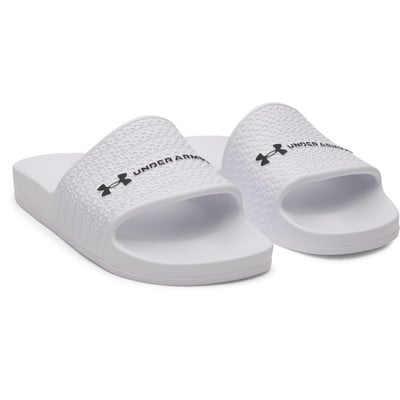 Fehér Under Armour papucs fekete logóval és mintával. Fehér Under Armour papucs fekete logóval és mintával.