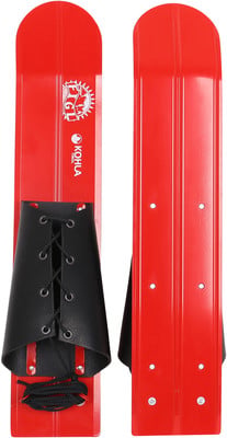 Rote Schneeschuhe mit schwarzem Lederfußteil und Schnürung, mit Kohla-Logo.