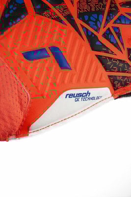 Reusch Attrakt Solid Torwarthandschuhe