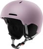 Ein rosafarbener Alpina-Skihelm mit schwarzen Ohrenschützern und verstellbarem Riemen.