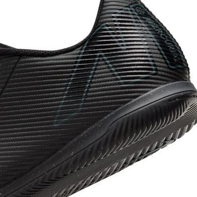 Nike Vapor 16 Club IC teremlabdarúgó cipő