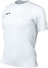 Weißes Nike T-Shirt mit kurzen Ärmeln und Logo auf der Brust.