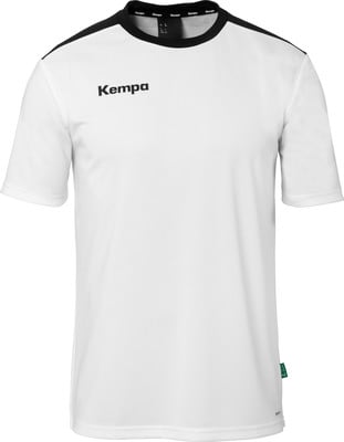 Weißes T-Shirt mit schwarzem Kragen und Kempa-Logo auf der Brust. Weißes T-Shirt mit schwarzem Kragen und Kempa-Logo auf der Brust.