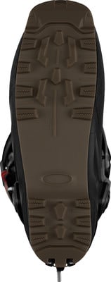 Skischuhsohle mit ausgeprägtem Profil und dem Schriftzug Made in Romania.