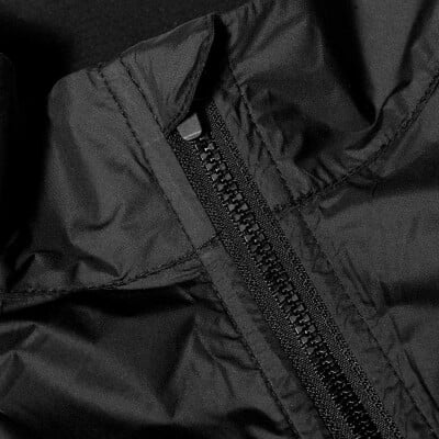 Protective P-Eazy W Windjacke