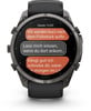 Eine Smartwatch zeigt drei Nachrichten auf Deutsch an.
