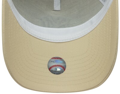 New Era New Era 940 MLB Outline E-Frame Trucker Cap