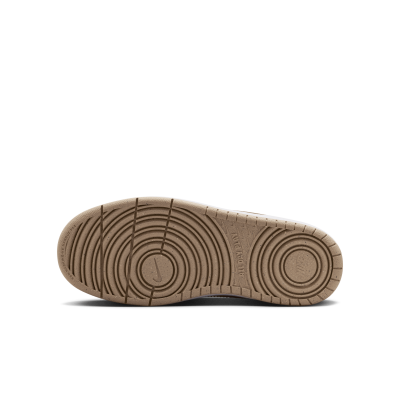 Nike Court Borough Low NB (GS) Dět.volnočas.obuv EU velikosti