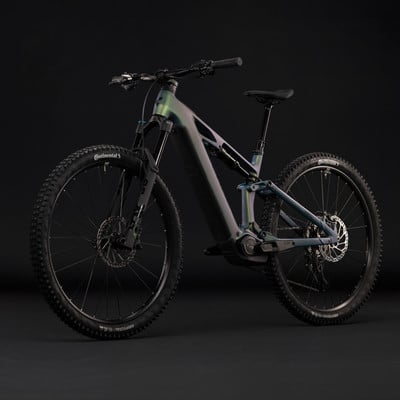 Modernes Fullsuspension-Mountainbike mit Metallic-Lackierung.