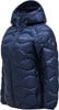 Dunkelblaue Peak Performance Daunenjacke mit Kapuze und wellenförmiger Steppung.