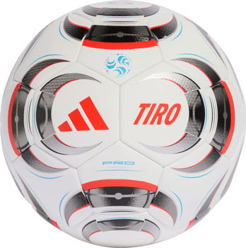 Weißer Adidas Fußball mit roten Streifen und Logos, Aufschrift TIRO PRO.