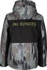 Rückseite einer Camouflage-Jacke von McKinley mit gelbem Schriftzug.