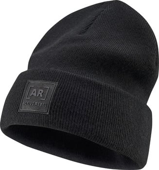 Schwarze Strickmütze mit AR-Logo und Aufschrift ACTIVE REBEL.