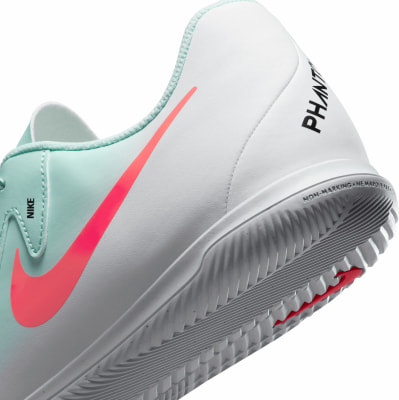 Nike PHANTOM GX 2 CLUB IC felnőtt teremfocicipő