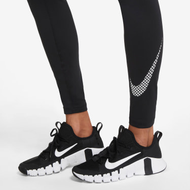 W Nk One Df Icnclsh Gx Mr Tgt női legging