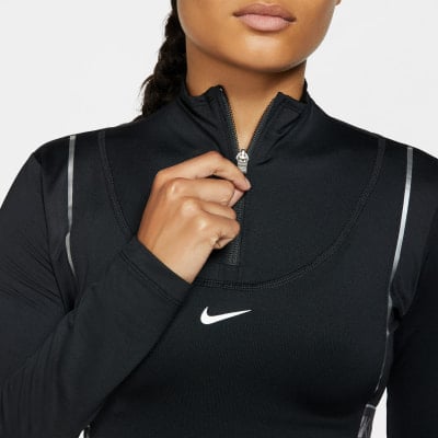 Nike Pro Hyper Warm HZ női felső Nike Pro Hyper Warm HZ női felső