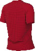 Ein rotes T-Shirt mit kurzen Ärmeln und einem feinen Muster überall.