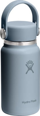 Blaue Hydro Flask Flasche mit Griff und Sonnenschirm-Logo. Blaue Hydro Flask Flasche mit Griff und Sonnenschirm-Logo.