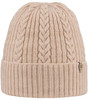 Eine beige Strickmütze mit Zopfmuster und Rippbund.