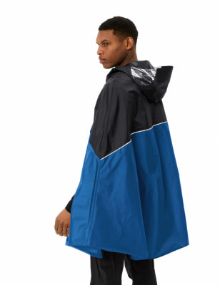 Vaude Covero II Regenponcho mit Kapuze