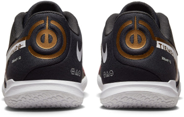 Legend 9 Academy Hallenfußballschuhe