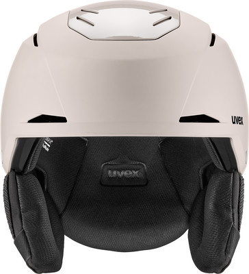 Ein weißer Skihelm mit schwarzen Ohrenschützern und Uvex-Logo auf der Rückseite. Ein weißer Skihelm mit schwarzen Ohrenschützern und Uvex-Logo auf der Rückseite.