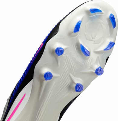 Nike Phantom 6 Low Pro FG Fußballschuhe Nike Phantom 6 Low Pro FG Fußballschuhe