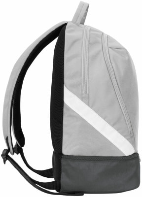 Grauer Rucksack mit schwarzem Mesh und weißem Streifen an der Seite. Grauer Rucksack mit schwarzem Mesh und weißem Streifen an der Seite.