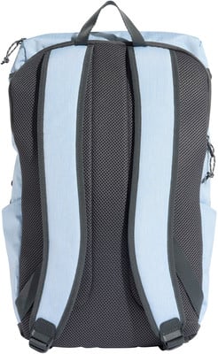 Rückseite eines hellblauen Rucksacks mit dunkelgrauen Trägern.