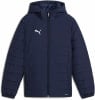 Dunkelblaue gesteppte Jacke mit Kapuze und Puma-Logo auf der Brust.