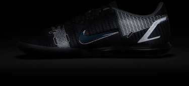 Mercurial Vapor 14 Academy Hallenfußballschuhe