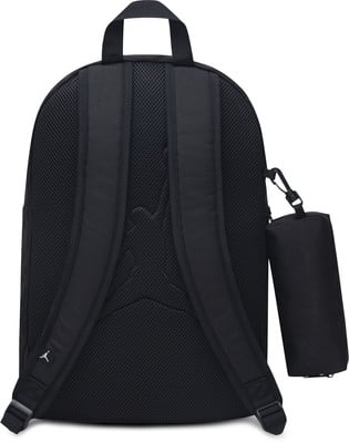 Schwarzer Rucksack mit Jordan-Logo und abnehmbarer Tasche an der Seite.
