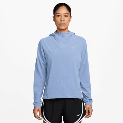 Nike Swift Laufjacke mit Kapuze