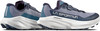 Zwei blaue La Sportiva Prodigio Z Laufschuhe mit weißer Sohle auf weißem Hintergrund.