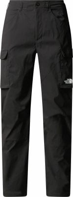 Schwarze Cargohose von The North Face mit Logo auf der linken Tasche. Schwarze Cargohose von The North Face mit Logo auf der linken Tasche.