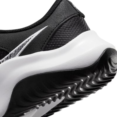 Nike Legend Essential 3 Trainingsschuhe