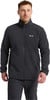 Ein Mann in einer dunkelgrauen Fleecejacke mit Jack Wolfskin Logo.