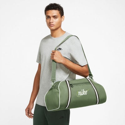 Nike Retro športová taška Gym Club Plus Nike Retro športová taška Gym Club Plus
