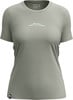 Damen-T-Shirt in Grün mit kurzem Ärmel und Bergmotiv.
