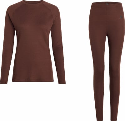 Braunes Langarm-Thermoshirt und Leggings.