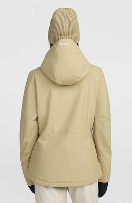 Rückansicht einer Person in einer beigefarbenen Kapuzenjacke und Strickmütze. Rückansicht einer Person in einer beigefarbenen Kapuzenjacke und Strickmütze.