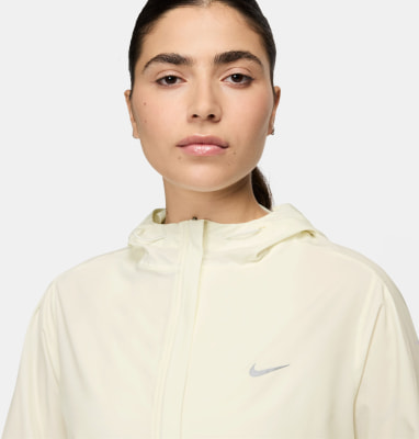 Nike Swift Repel női futókabát