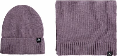 Eine lila Strickmütze und ein Schal mit Logo auf weißem Hintergrund. Eine lila Strickmütze und ein Schal mit Logo auf weißem Hintergrund.