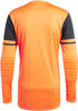 Orange Torwarttrikot mit schwarzen Ärmeln und gepolsterten Unterarmen.